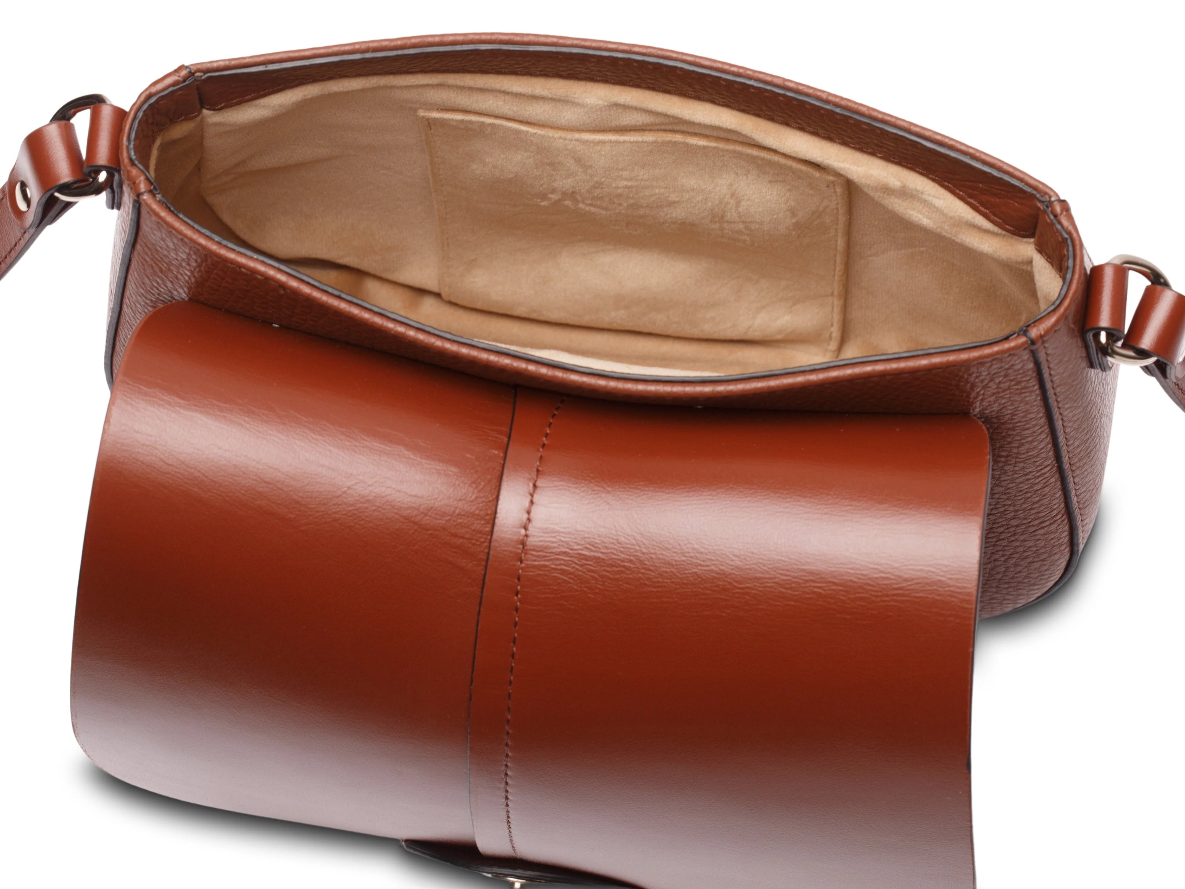 Vegetable Tanned Full Grain Pebble Leather Large Magnetic Flap Saddle Bag